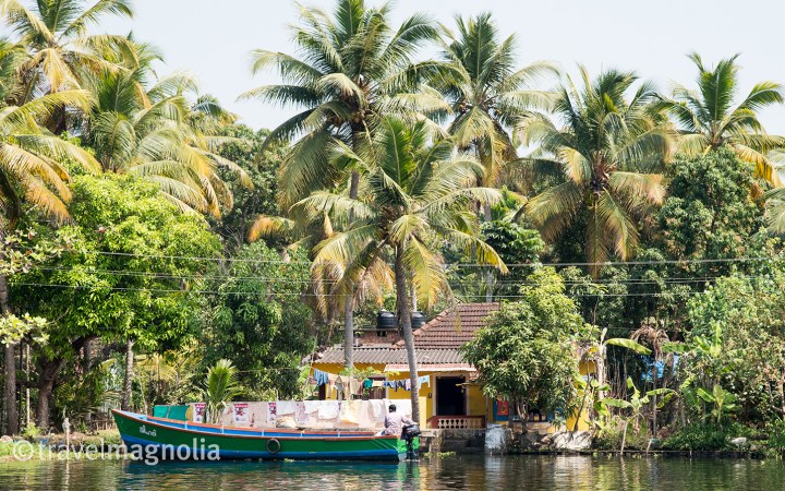 Alleppey_YellowHouse
