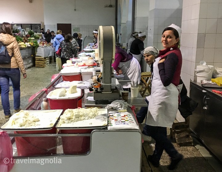 another-cheese-vendor-st-petersburg