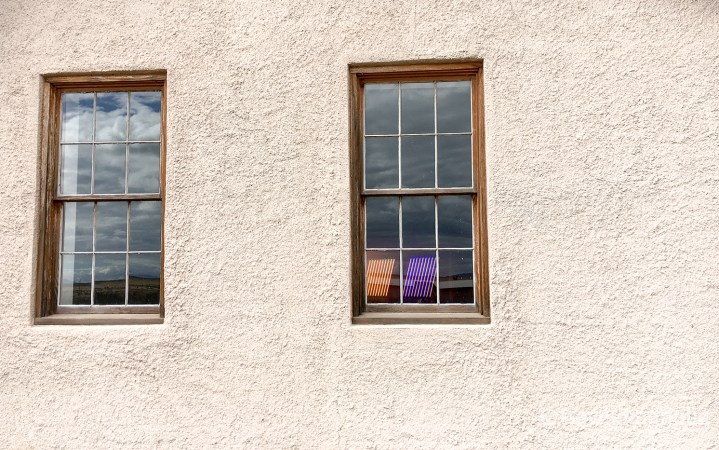 Flavin through a window_Chinati